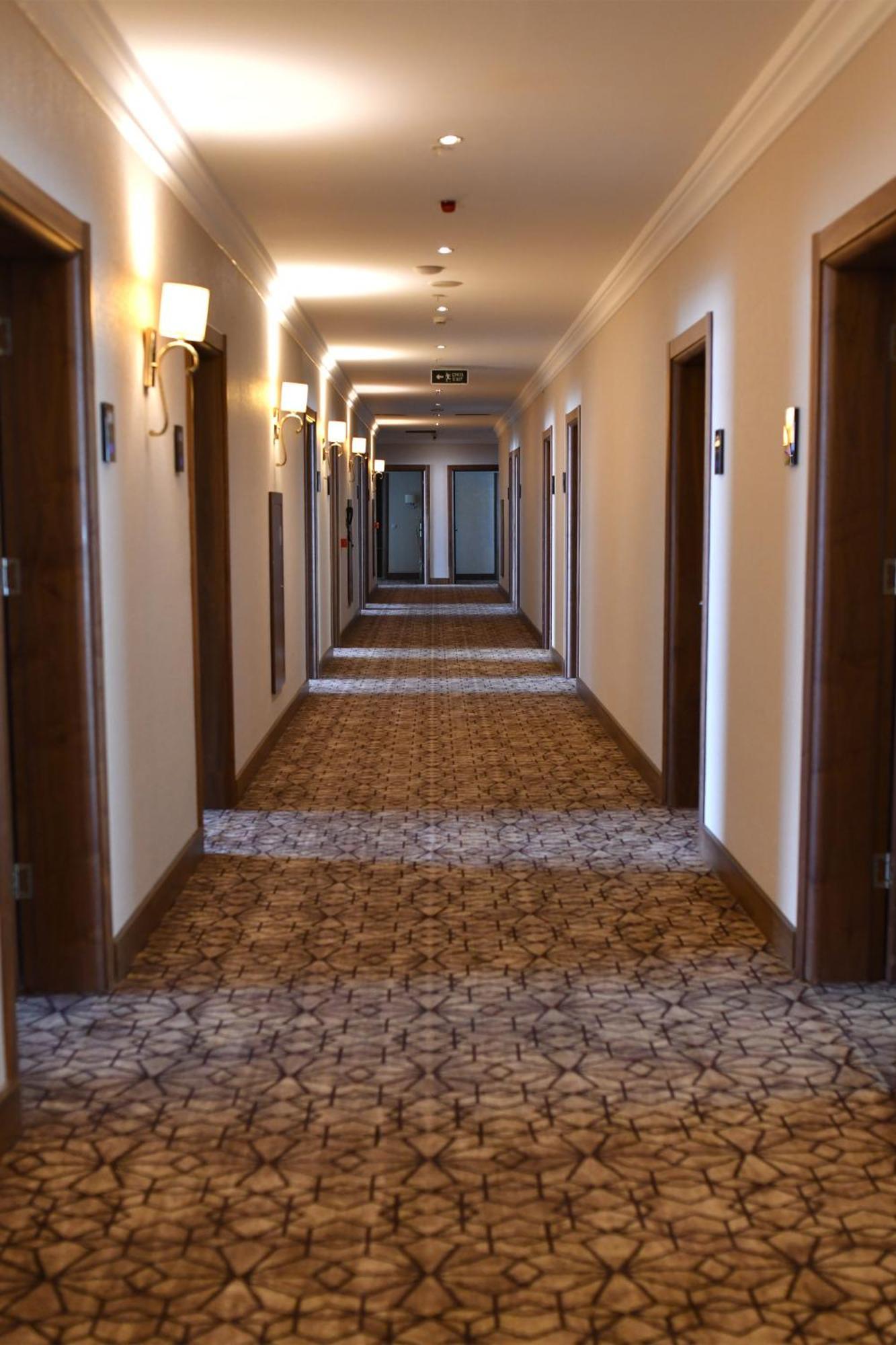 Royal Hotel Inegol Екстериор снимка