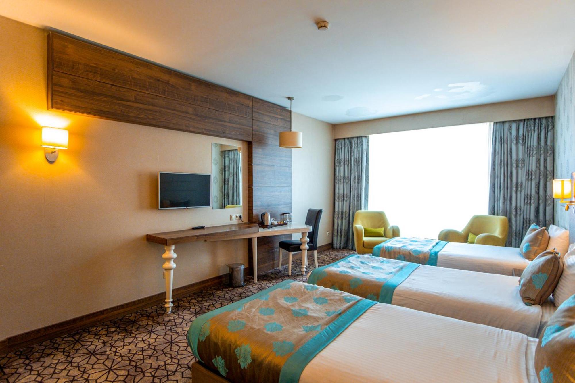 Royal Hotel Inegol Екстериор снимка