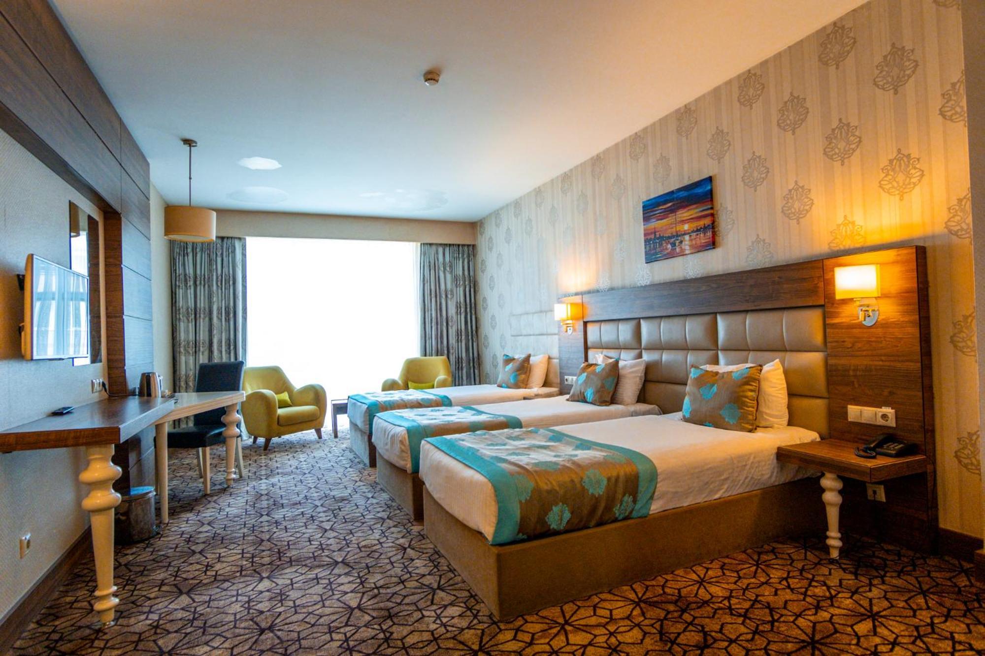 Royal Hotel Inegol Екстериор снимка