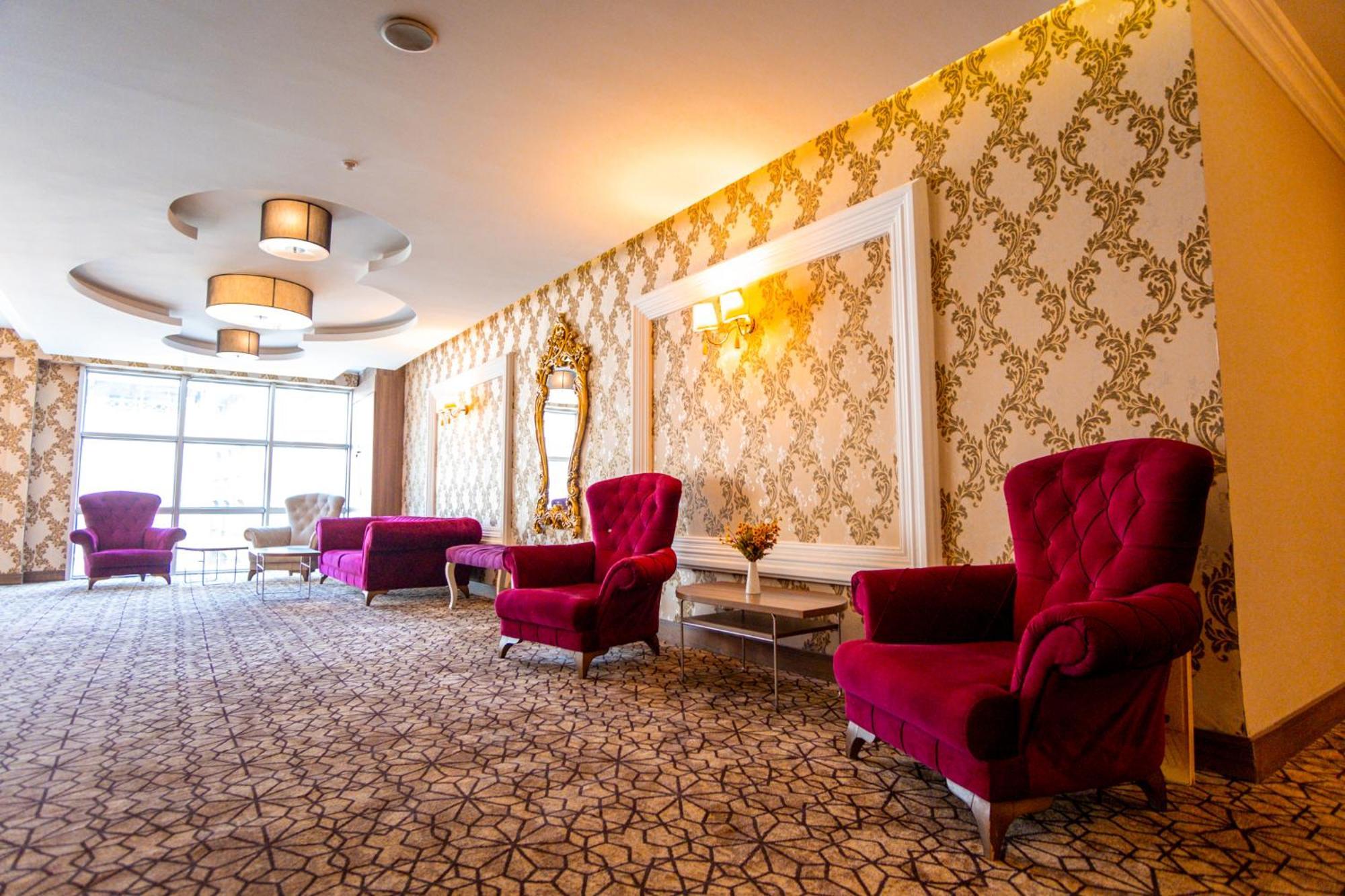 Royal Hotel Inegol Екстериор снимка