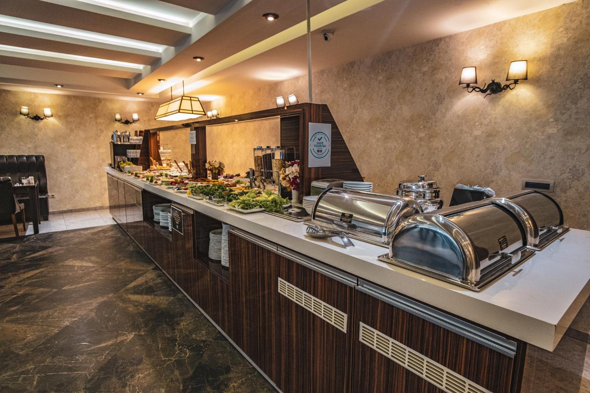 Royal Hotel Inegol Екстериор снимка
