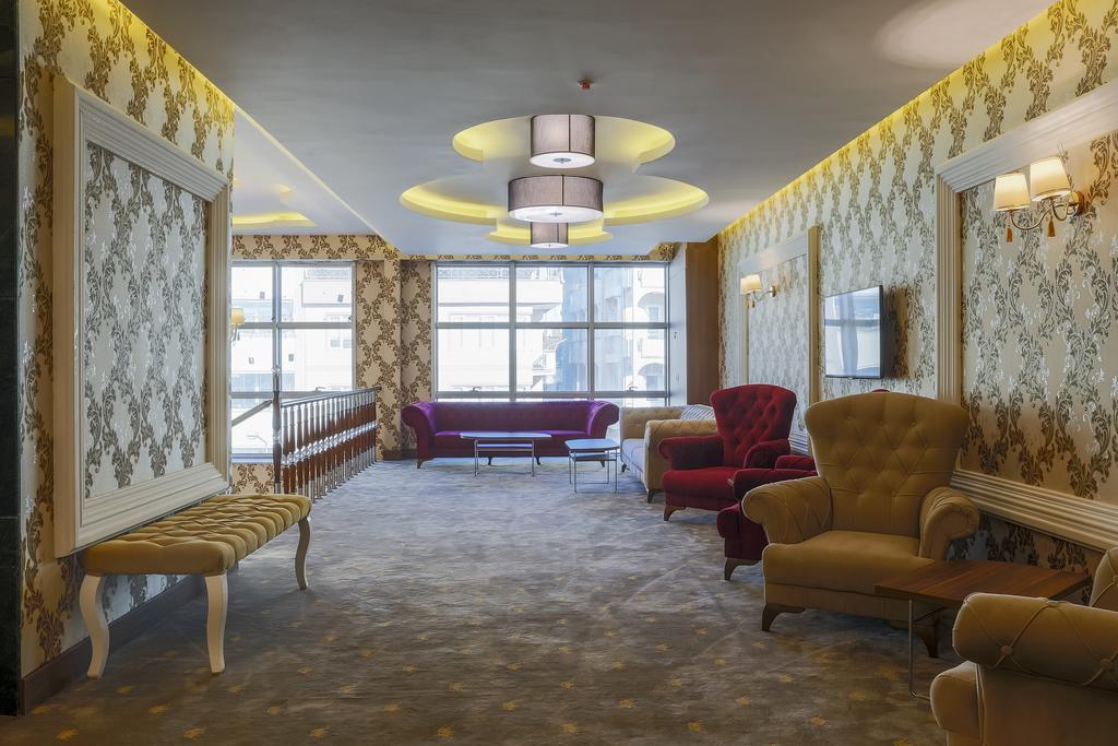 Royal Hotel Inegol Екстериор снимка