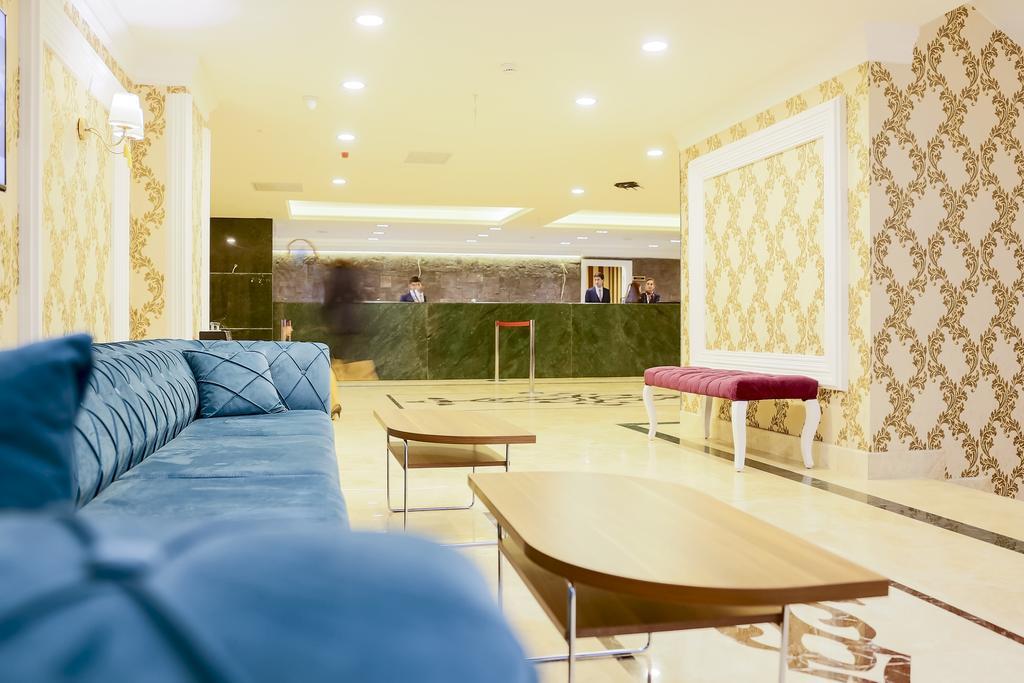 Royal Hotel Inegol Екстериор снимка