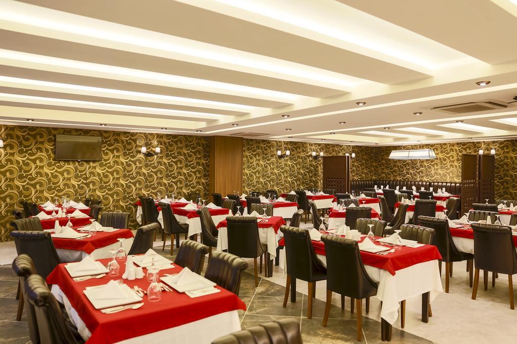 Royal Hotel Inegol Екстериор снимка