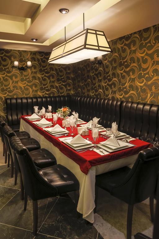 Royal Hotel Inegol Екстериор снимка